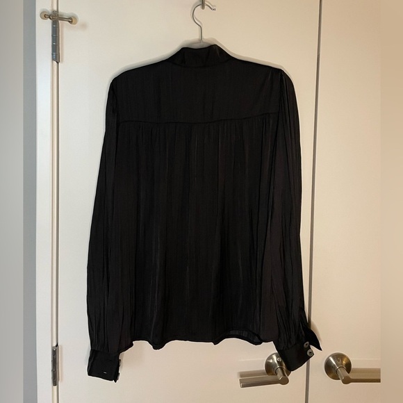 By Anthropologie Relaxed Black Shimmer Blouse Medium - Picture 4 of 6
